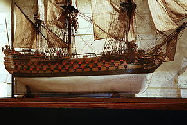 Vaisseau La Bretagne - trois-ponts - 110 canons - - maquette exposée au musée naval de Brest
